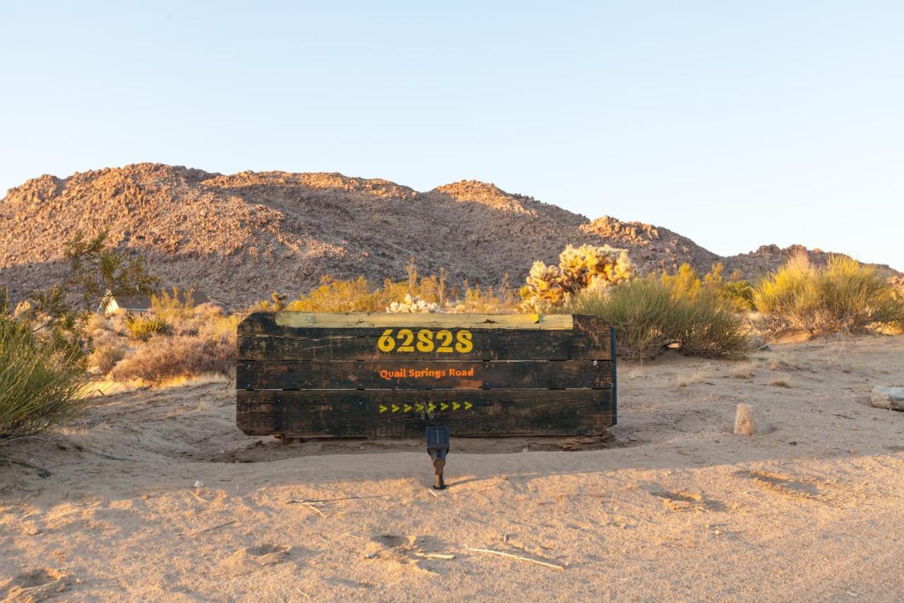 @ Marbella Lane - 10 Acres Oasis Desert Retreat! ジョシュア・ツリー エクステリア 写真